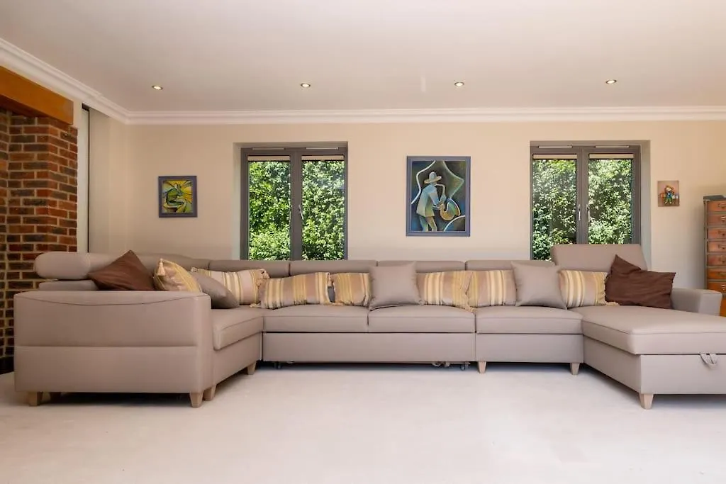 Vakantiehuis Stunning 5-Bed 3-Bath House Close To The Sea! Hove